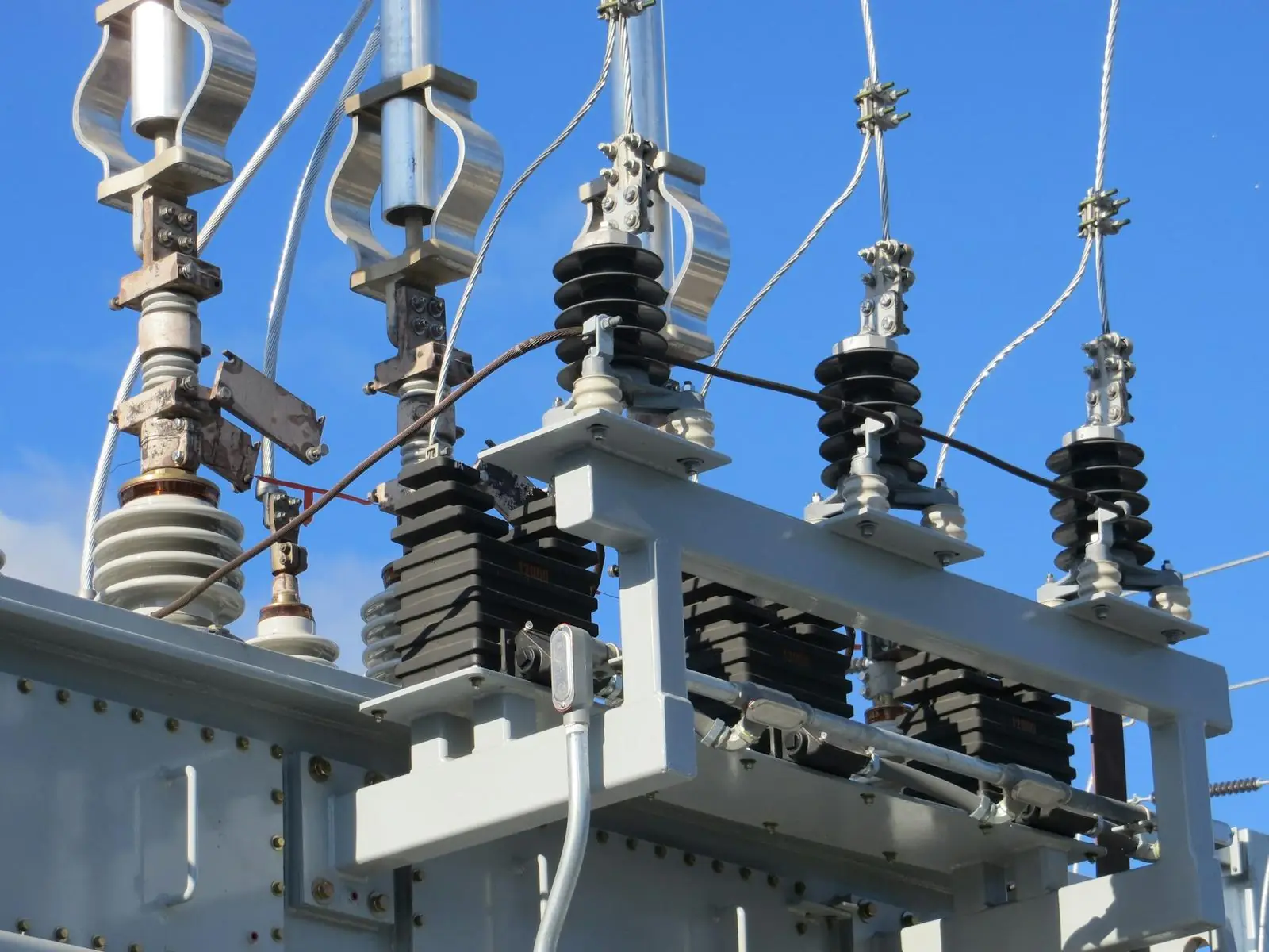 Transformer frame and clamp structure